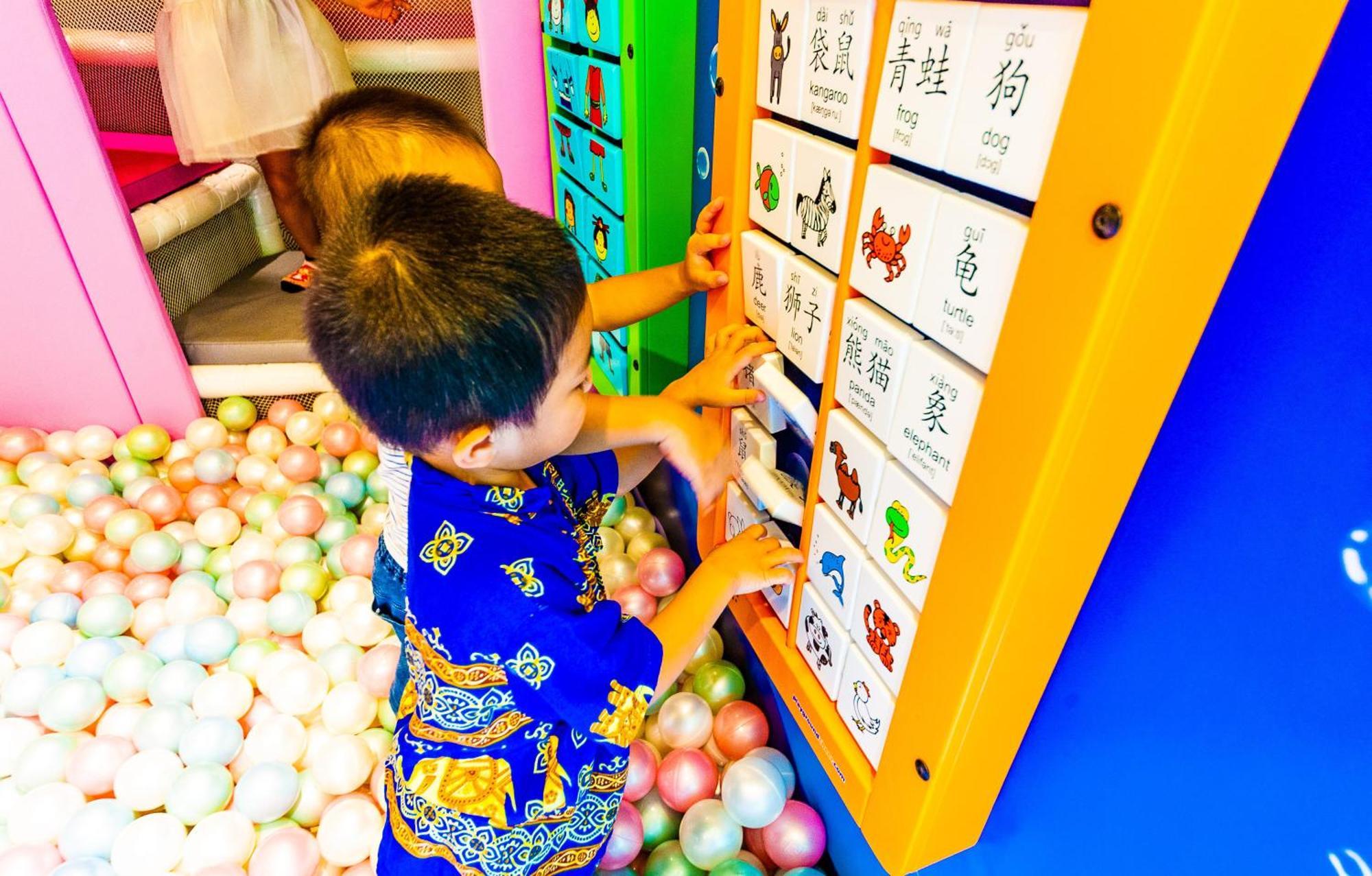 Have Fun Hotel Luodong Bagian luar foto