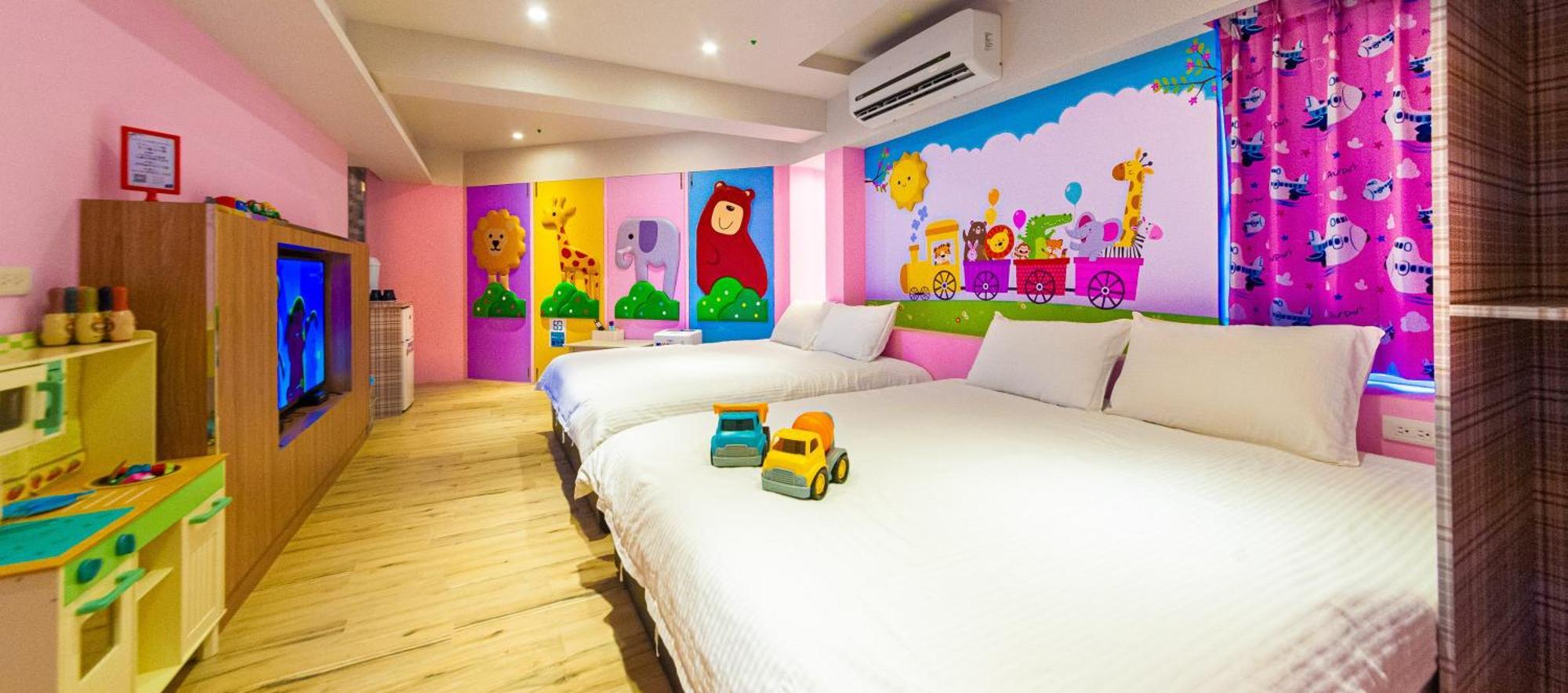 Have Fun Hotel Luodong Bagian luar foto