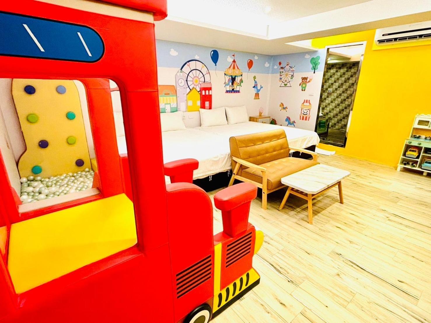 Have Fun Hotel Luodong Bagian luar foto